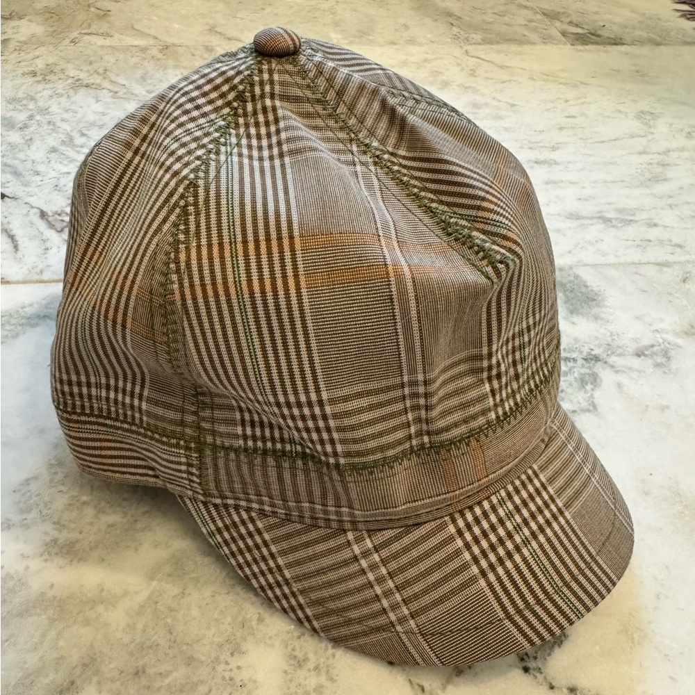 Pistil Hat